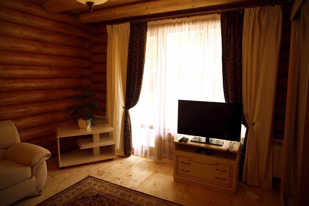 Oasis Karpat Hotel Polyana  Cameră foto
