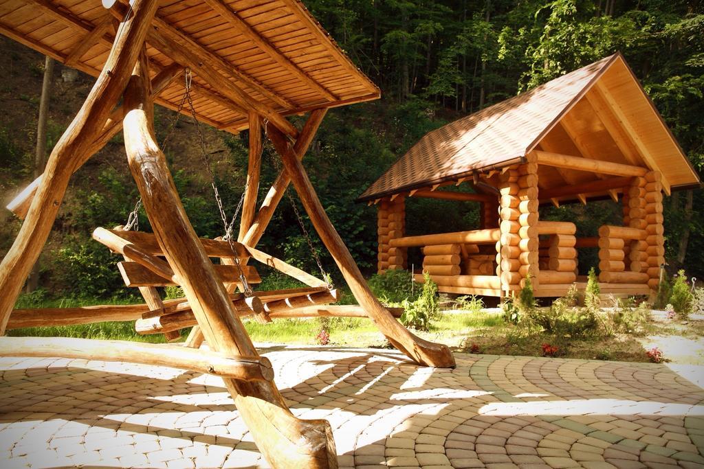 Oasis Karpat Hotel Polyana  Exterior foto